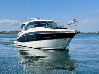 42' Cruisers 2014 Yacht For Sale